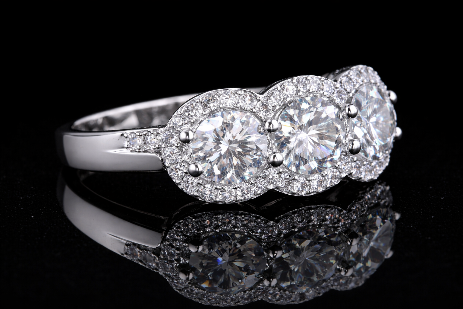 Royal Trinity Halo Ring