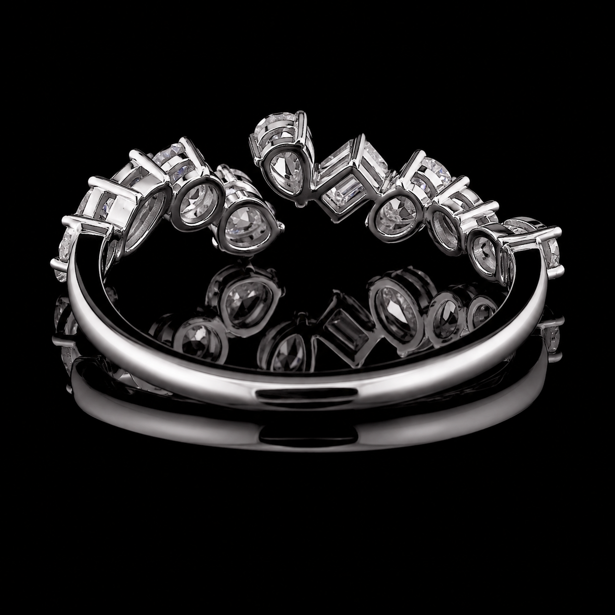 Alternating Princess and Round Diamond Band