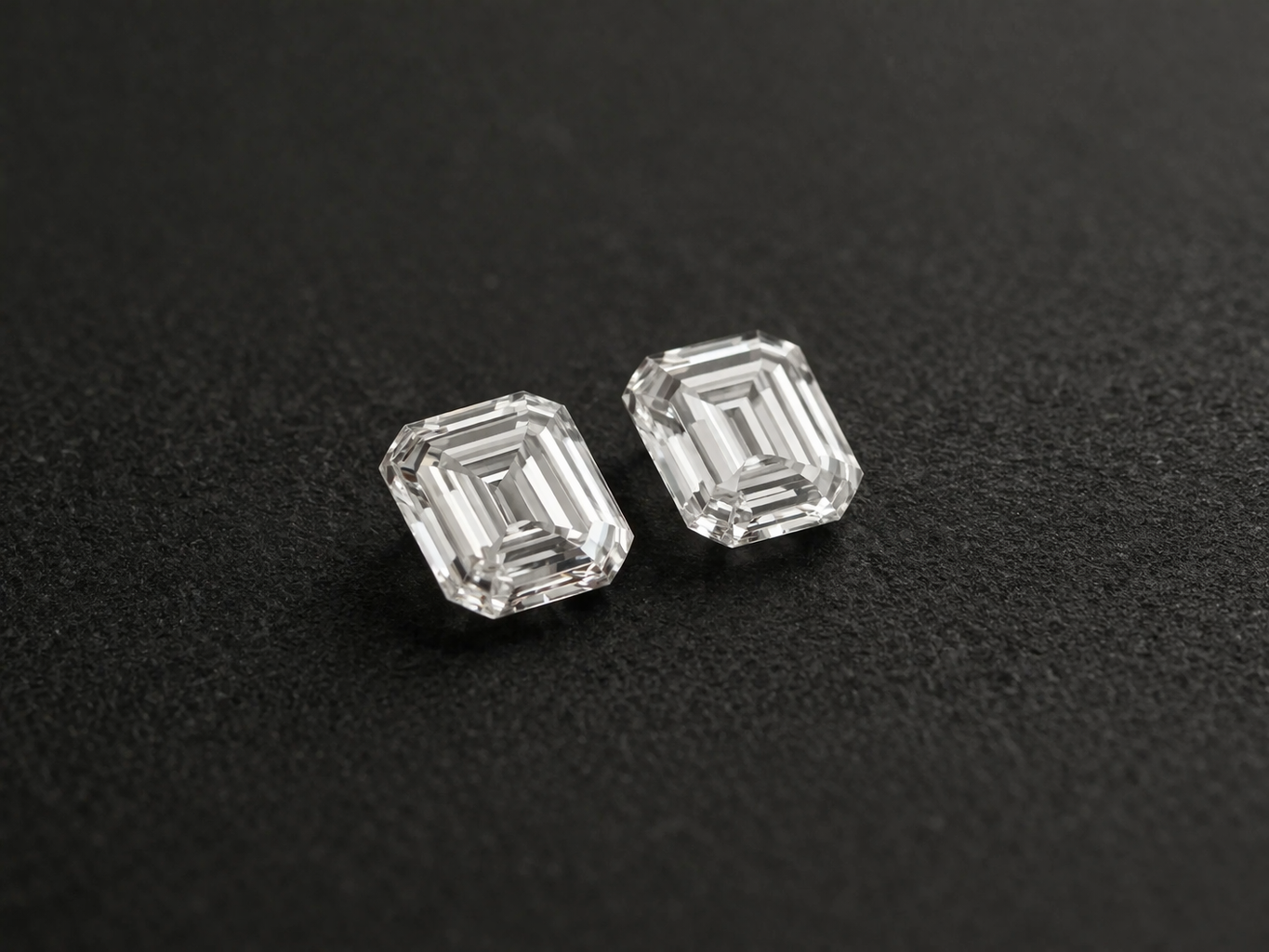Emerald Cut Lab Grown Diamond | SGL Certified | E-F / VVS-VS | 0.20–4.00 CT