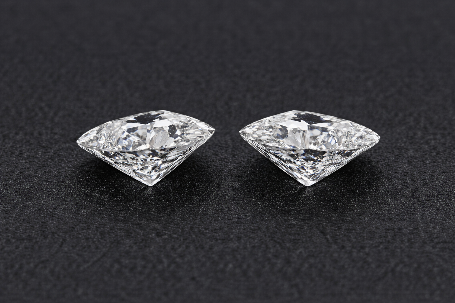 Heart Cut Lab Grown Diamond | SGL Certified | E-F / VVS-VS | 0.20–4.00 CT