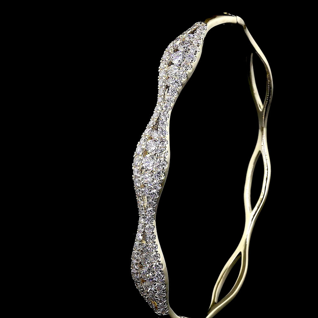 Eternal Wave Diamond Bracelet