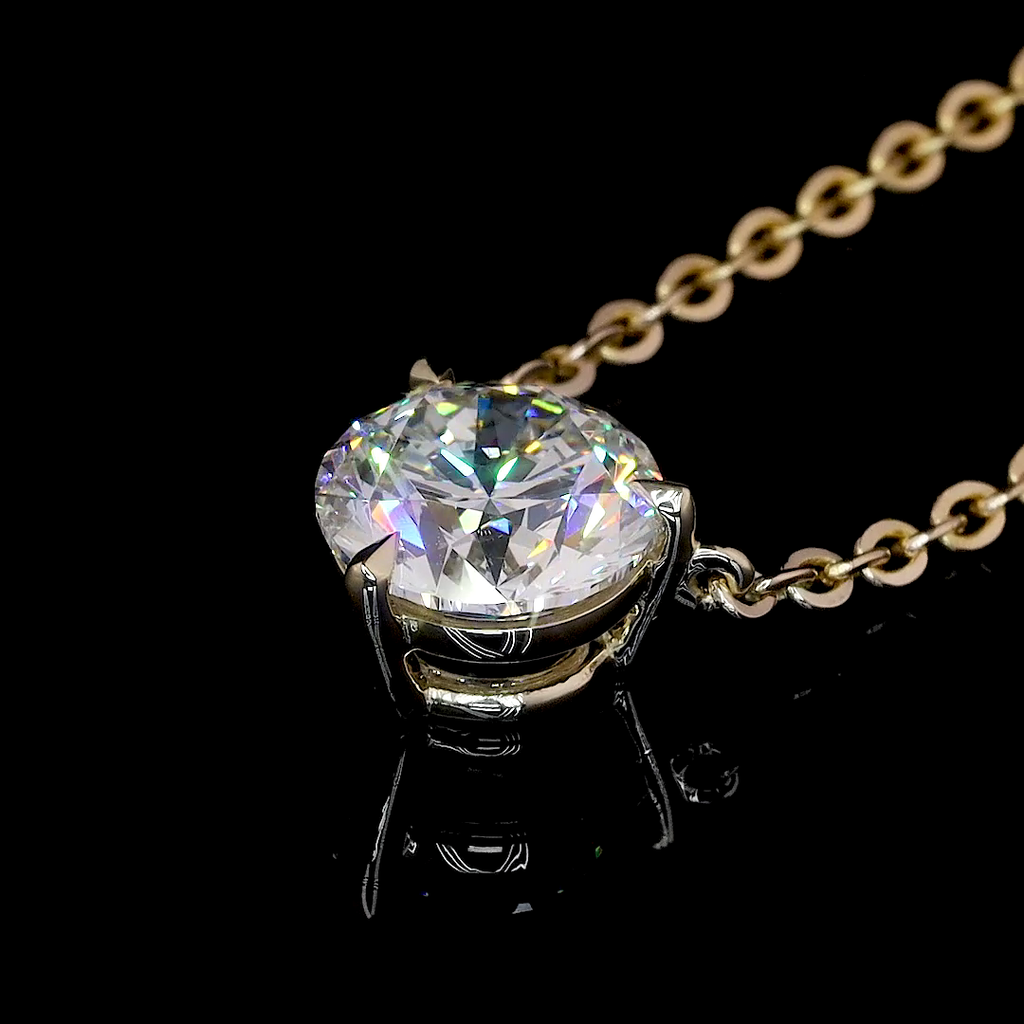 VCHR Eternal Solitaire Diamond Necklace - 2 CT
